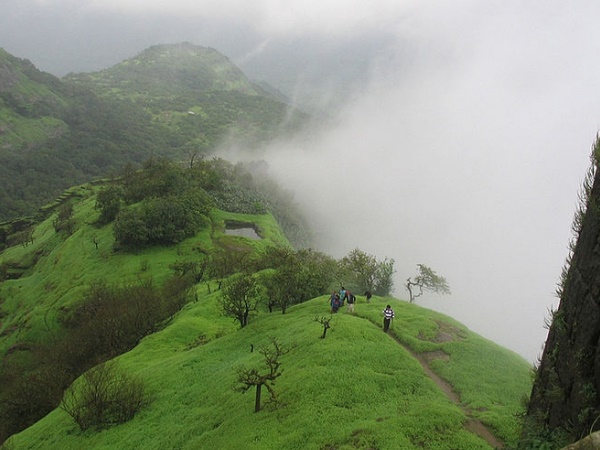 ഹോട്ടൽ രാജ്കിരൺ ലോണവാല