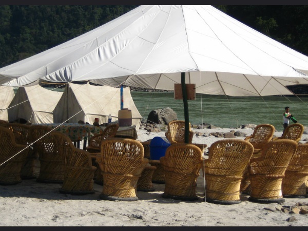  ഋഷികേശിലെ സാഹസങ്ങൾ