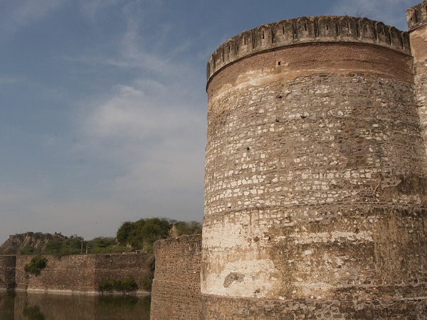 ലോഹാഗഢ് കോട്ട