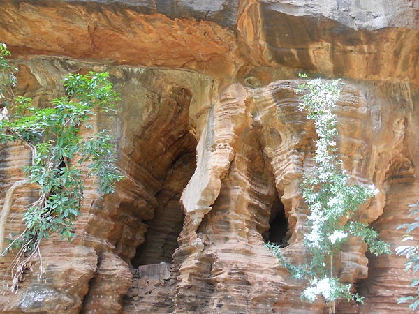 അക്കമ്മ ദേവി ഗുഹകൾ