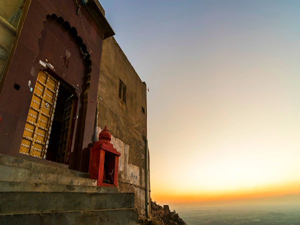 സാവിത്രി ക്ഷേത്രം