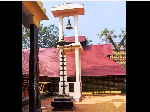 ശ്രീ കണ്ഠേശ്വരം മഹാദേവ ക്ഷേത്രം