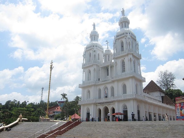 ഏഴരപ്പള്ളികൾ കഴിഞ്ഞാൽ