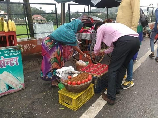 ബസ് കിട്ടിയിട്ടെന്താ...ഉറക്കം ചതിച്ചില്ലേ!!
