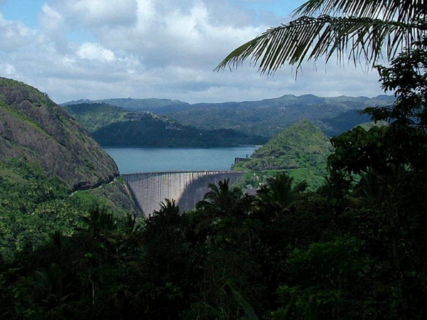 തീരാത്ത പ്രത്യേകതകൾ