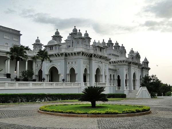  ഫലക്നാമാ കൊട്ടാരം