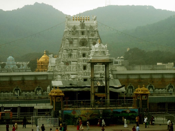 വെങ്കട്ടേശ്വര ക്ഷേത്രം, തിരുമല