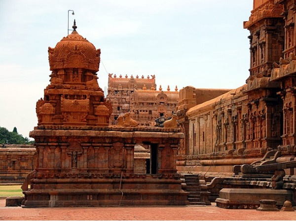 കരിങ്കല്ലിൽ കടഞ്ഞെടുത്ത ക്ഷേത്രം