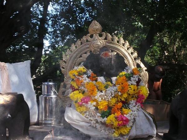 പൂജയിൽ സംപ്രീതനായാൽ 