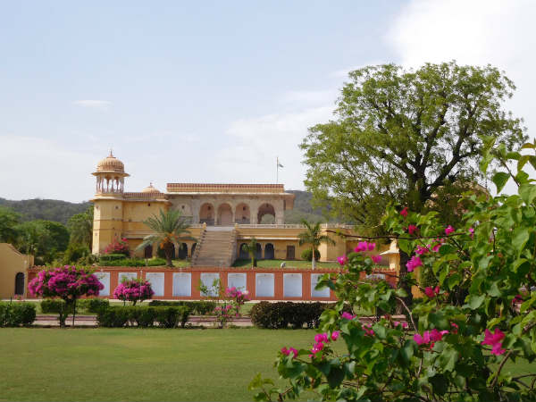 ഗോൾഡൻ ട്രയാംഗിളിന്റെ ഭാഗം