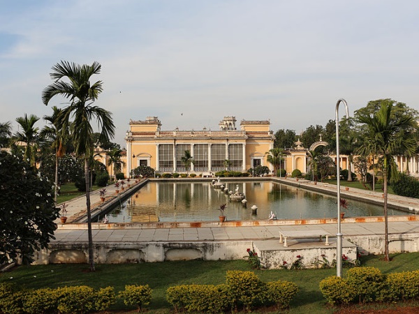 ചൗമഹല്ല പാലസ്