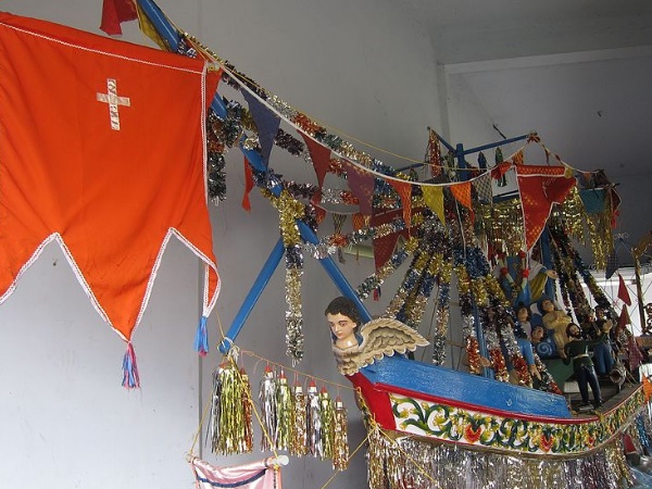 മുത്തുക്കുട ക്ഷേത്രത്തിനും ആന പള്ളിക്കും