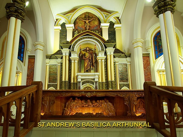 മൂത്തേടത്ത് രാജാവും പള്ളിയും