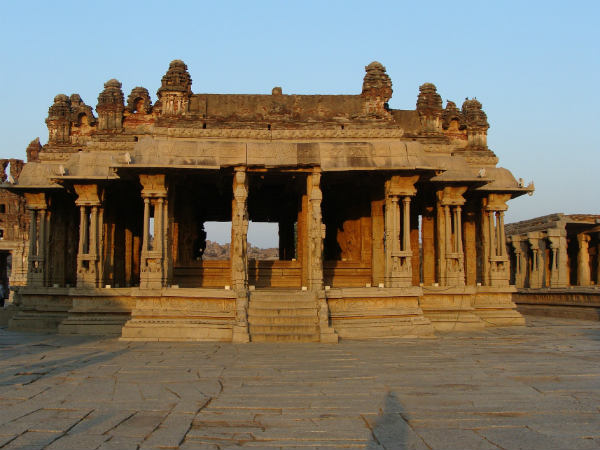 വിറ്റാല ക്ഷേത്രം, ഹംപി