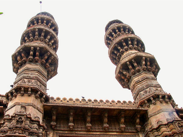 ഹത്തീസിംഗ് ജെയ്ൻ ക്ഷേത്രം 