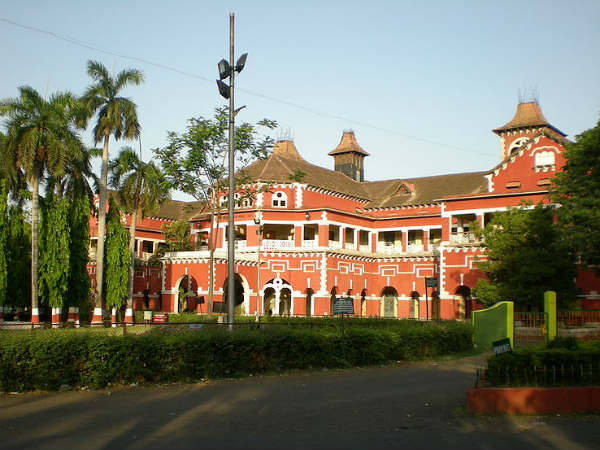 മുംബൈയെക്കാളും സാക്ഷരതാ നിരക്ക്