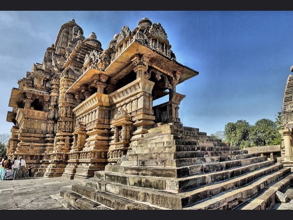 ഖജുരാഹോ ക്ഷേത്രങ്ങൾ