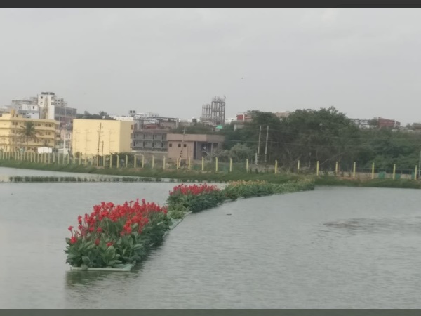 ഏറ്റെടുക്കുന്നു