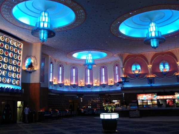 രാജ്മന്ദിറിൽ നിന്നും ഒരു സിനിമ