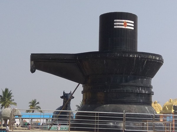 കോടി ലിംഗേശ്വര ക്ഷേത്രം