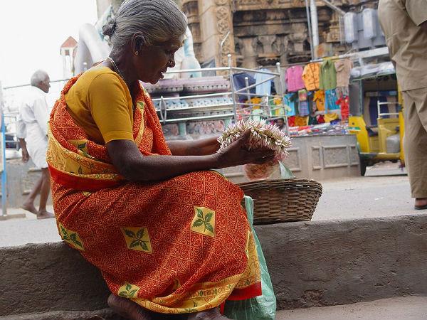 ഗ്രാമ ദേവതയ്ക്കായി