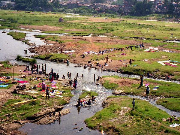  130 കുടുംബങ്ങൾ
