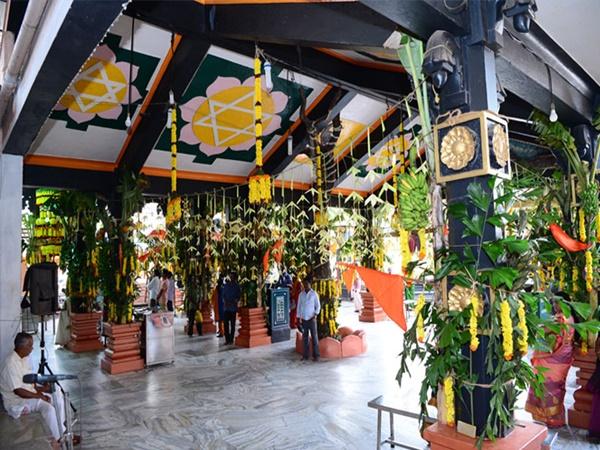 സൈന്യവും ക്ഷേത്രവും