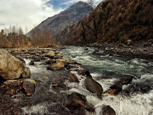  ട്രക്കിങ്ങ്