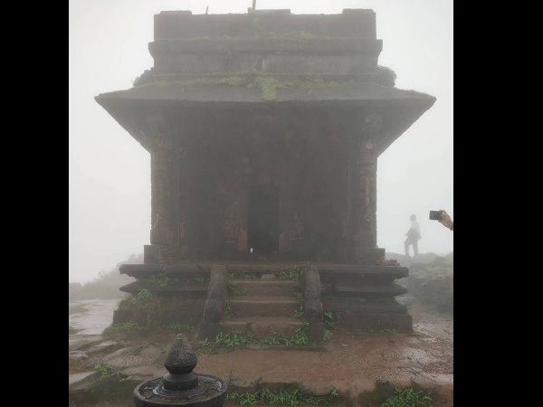 ജ്ഞാനം തിരിച്ചറിഞ്ഞ സർവ്വജ്ഞ പീഠം