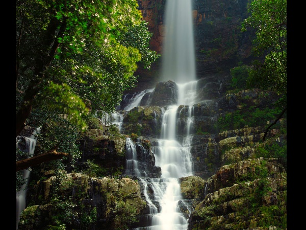 തലകോന വെള്ളച്ചാട്ടം