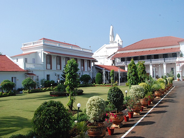 ഭീഷണി ഇങ്ങനെ