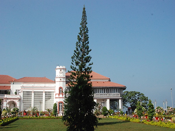 മുൻകാലങ്ങളിൽ