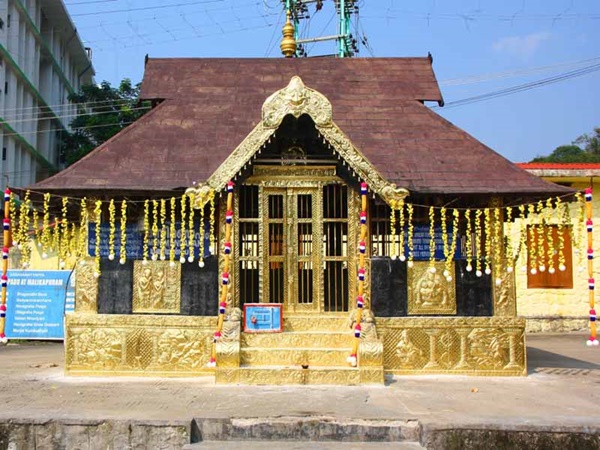 മാളികപ്പുറം