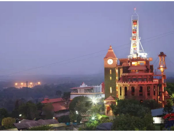 വണ്ടർലാ