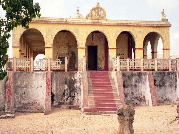 ക്ഷേത്രങ്ങൾ