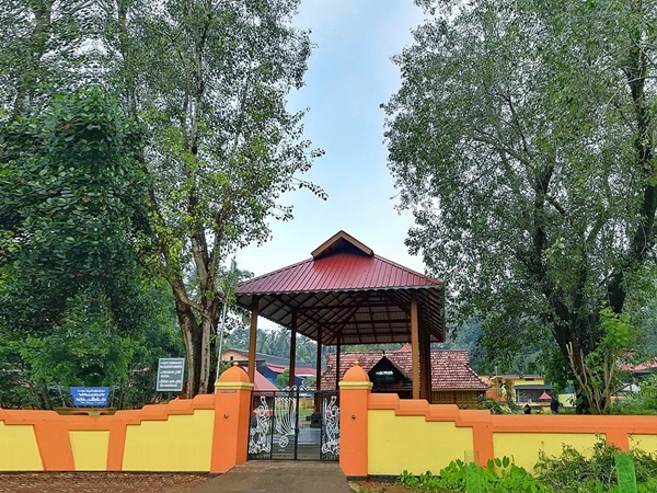 കാട്ടകാമ്പല്‍ ക്ഷേത്രം