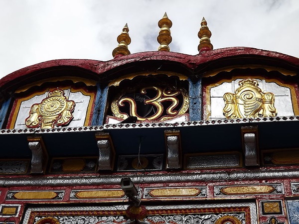 ദര്‍ശനം വർഷത്തിൽ ആറുമാസം മാത്രം‌