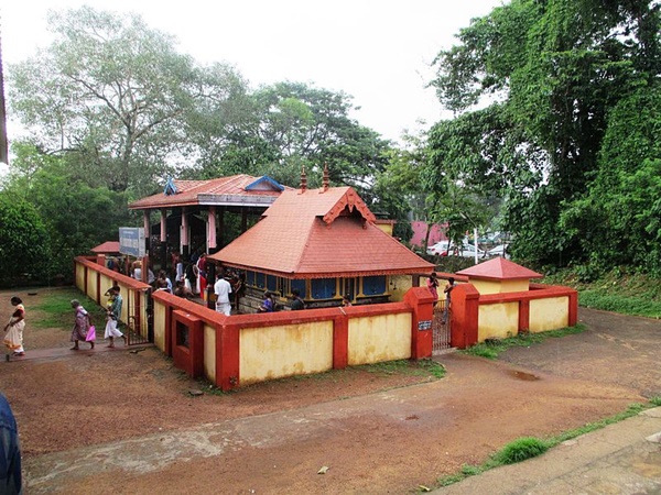 ചോറ്റാനിക്കര ഭഗവതി ക്ഷേത്രം