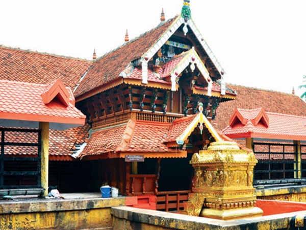 മുഖത്തല ശ്രീകൃഷ്ണ സ്വാമി ക്ഷേത്രം