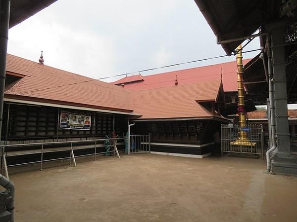 മകംതൊഴല്‍ 