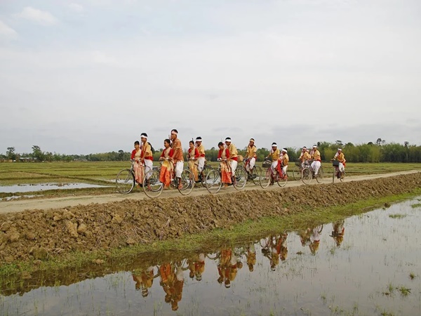 വര്‍ഷത്തില്‍ മൂന്ന് തവണയുള്ള ബിഹു ആഘോഷം