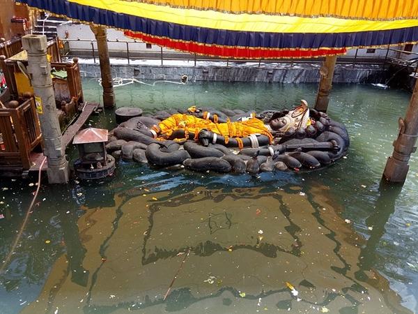 ബുദ്ധനീലകണ്ഠ ക്ഷേത്രം