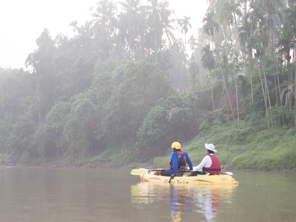 തുഴയല്‍ മാത്രമല്ല,ക്യാംഫയറും ഭൂപ്രകൃതിയും 