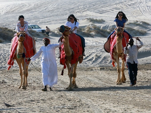 ഒരു മരുഭൂമി അനുഭവം വേണ്ടെ?
