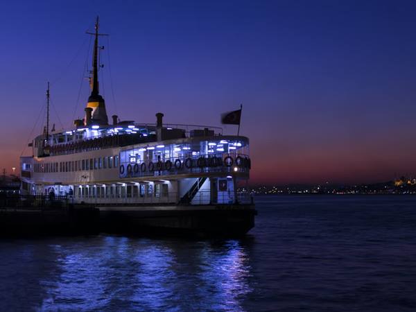 മാംഗ്ലൂര്‍ റിവര്‍ ക്രൂസ്