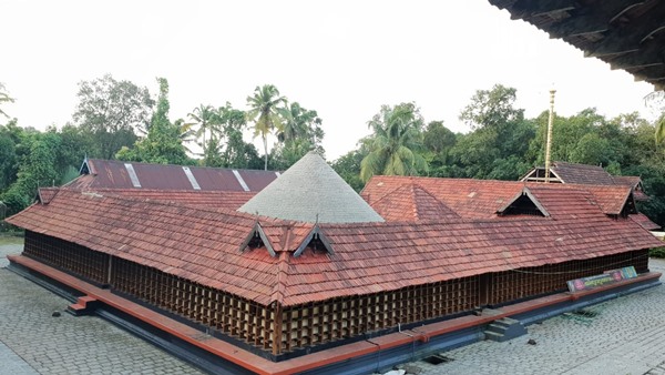 മാമ്മലശ്ശേരി രാമസ്വാമിക്ഷേത്രം