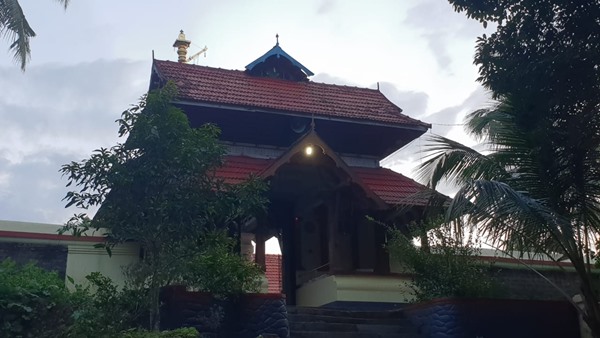 ദര്‍ശന ക്രമവും ദൂരവും ഒറ്റനോട്ടത്തില്‍