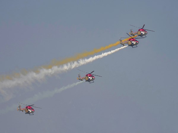 42,000 ആളുകൾ 