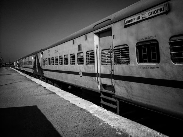 തത്കാല്‍ ബുക്കിങും പ്രീമിയം തത്കാലും