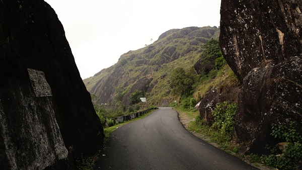 Munnar Gap Road